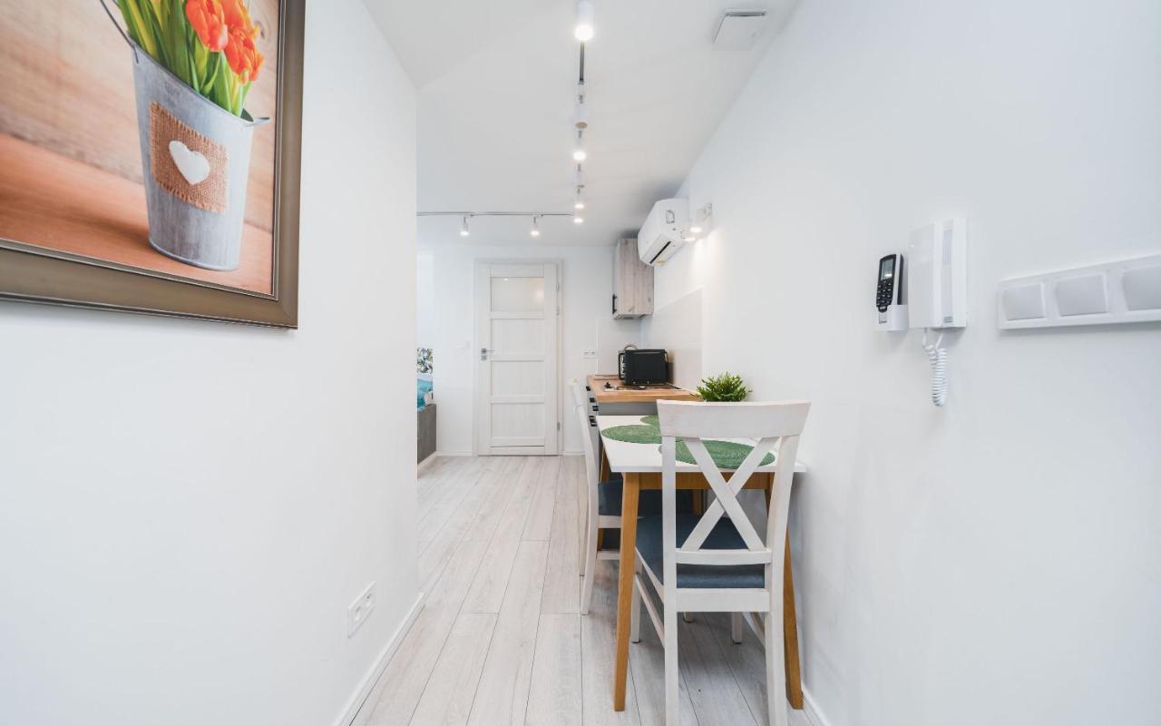 Ice Apartments Красков Екстериор снимка