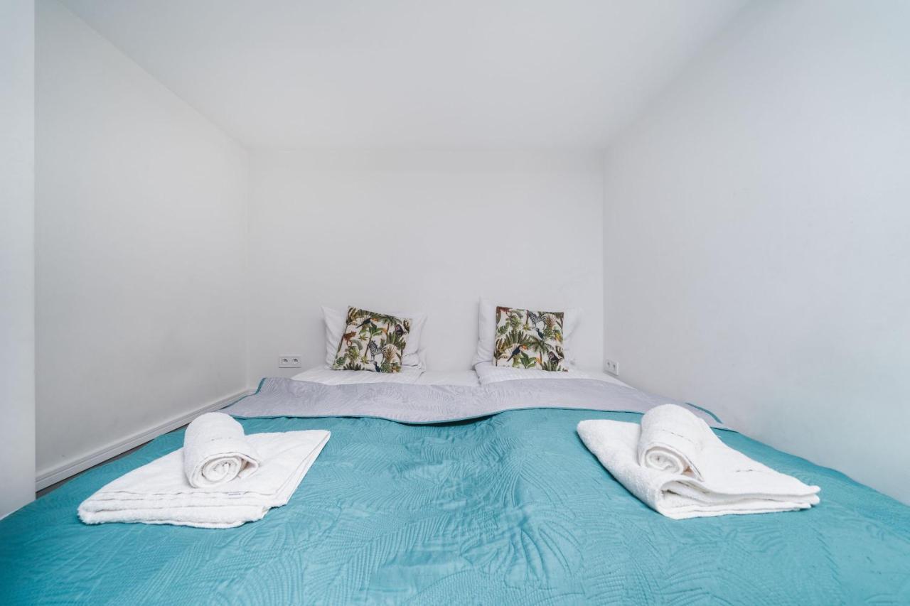 Ice Apartments Красков Екстериор снимка
