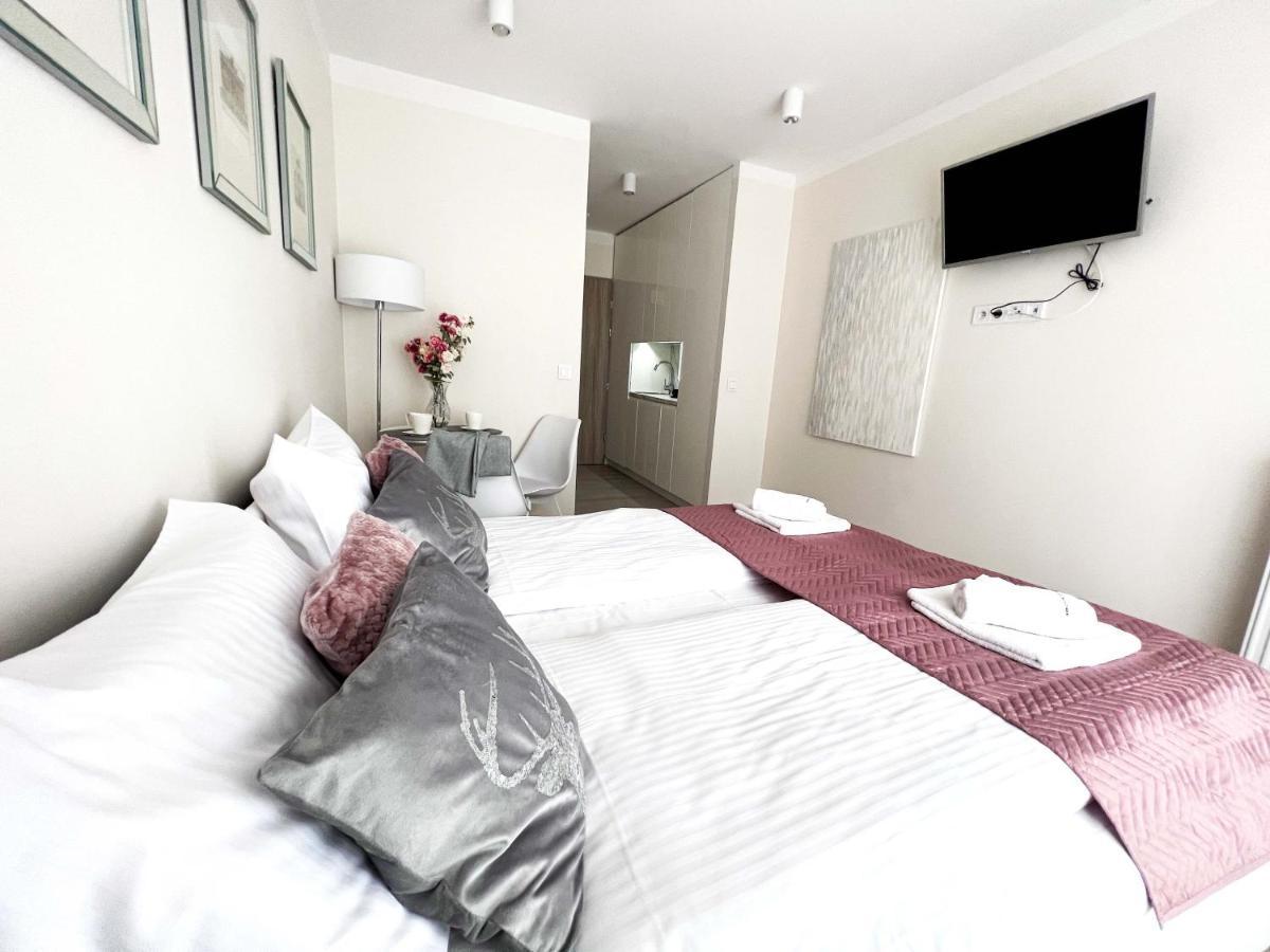 Ice Apartments Красков Екстериор снимка