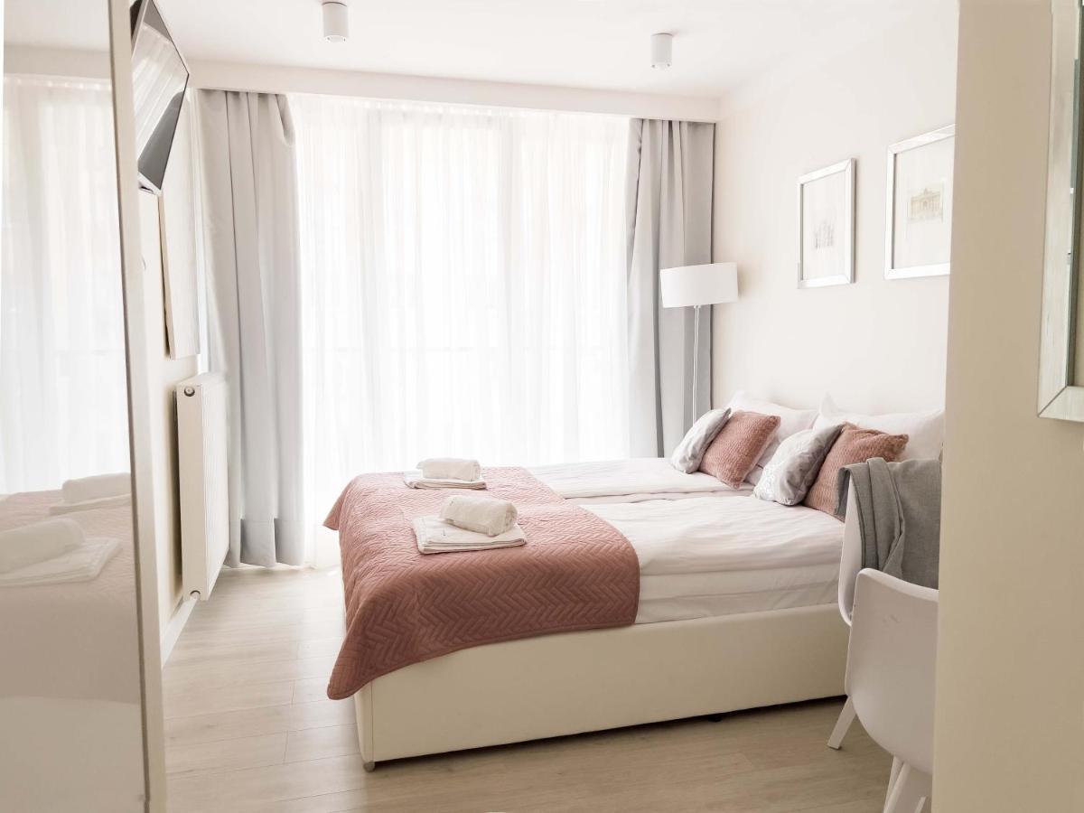 Ice Apartments Красков Екстериор снимка